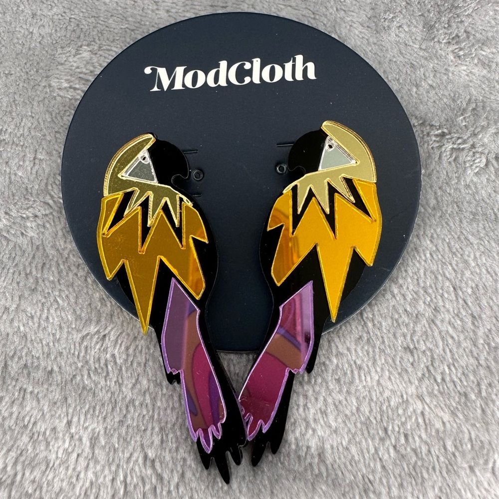 🌟BRAND NEW🌟 ModCloth Metallic Parrot Earrings